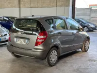 Usata Mercedes A150 Avantgarde 95 CV (69 kW) 2009 Grigio Berlina