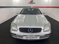 Usata Mercedes SLK230 193 CV (141 kW) 1998 Argento Cabrio