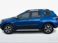 Usata Dacia Duster Journey 101 CV (74 kW) 2023 Blu SUV