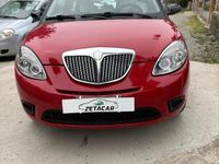 Usata Lancia Ypsilon 69 CV (50 kW) 2004 Rosso Utilitaria