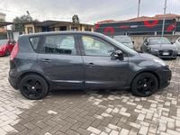 Usata Renault Scénic III Luxe 131 CV (96 kW) 2012 Grigio Monovolume