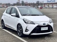 Usata Toyota Yaris Hybrid Trend 73 CV (53 kW) 2019 Bianco Utilitaria