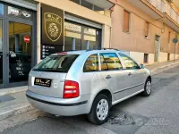 Usata Skoda Fabia 75 CV (55 kW) 2003 Grigio Station wagon