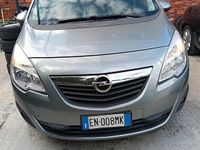 Usata Opel Meriva Cosmo 120 CV (88 kW) 2012 Grigio Monovolume