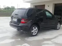 Usata Mercedes ML320 224 CV (164 kW) 2008 Nero SUV