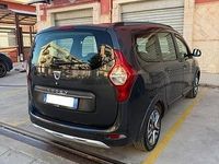 Usata Dacia Lodgy Stepway 116 CV (85 kW) 2019 Grigio Monovolume