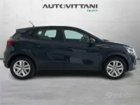 Usata Renault Captur Zen 101 CV (74 kW) 2022 Blu scuro SUV