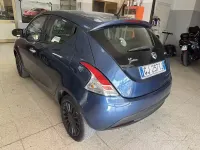 Usata Lancia Ypsilon 69 CV (50 kW) 2022 Bluazzurro Utilitaria