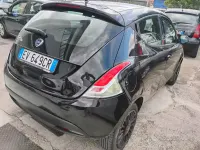 Usata Lancia Ypsilon Gold 69 CV (50 kW) 2014 Nero Utilitaria
