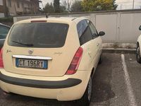 Usata Lancia Ypsilon 70 CV (51 kW) 2006 Giallo Utilitaria