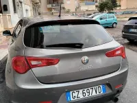 Usata Alfa Romeo Giulietta 140 CV (102 kW) 2012 Grigio Utilitaria