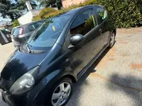 Usata Toyota Aygo 68 CV (50 kW) 2005 Grigio Utilitaria