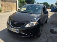Usata Lancia Ypsilon 69 CV (50 kW) 2017 Nero Utilitaria