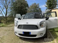 Usata Mini Countryman 111 CV (81 kW) 2012 Bianco SUV