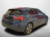 Usata Mercedes A180 Business 116 CV (85 kW) 2020 Blu/azzurro Berlina