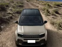 Nuova Jeep Avenger 101 CV (74 kW) 2026 Oro SUV