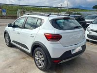 Usata Dacia Sandero Stepway 100 CV (73 kW) 2022 Bianco Berlina