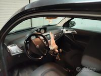 Begagnad Lancia Ypsilon 77 HK (56 kW) 2010 Svart Halvkombi