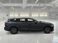 Usata Volvo V60 Inscription 250 CV (183 kW) 2020 Grigio Station wagon