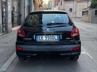 Usata Peugeot 206+ 68 CV (50 kW) 2011 Nero Utilitaria