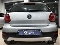 Usata VW Polo Cross 90 CV (66 kW) 2016 Grigio Utilitaria