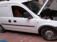 Usata Opel Combo 60 CV (44 kW) 2004 Bianco Monovolume