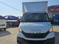 Usata Iveco Daily 136 CV (100 kW) 2022 Bianco Furgone