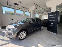 Usata VW T-Roc Style 116 CV (85 kW) 2019 Grigio SUV