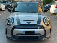 Usata Mini Cooper SE 75 kW (102 CV) 2023 Grigio Utilitaria