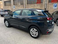 Usata Peugeot 3008 2018 Blu SUV