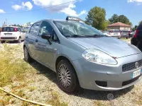 Usata Fiat Grande Punto 65 CV (47 kW) 2008 Grigio Utilitaria