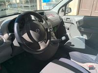 Usata Fiat Panda 70 CV (51 kW) 2006 Bianco Utilitaria