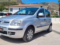 Usata Fiat Panda Lounge 74 CV (54 kW) 2012 Grigio Utilitaria