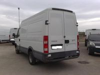 usata Iveco Daily 35c15 3.0hpt FURGONE DI SERIE - 2010