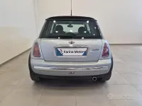 Usata Mini Cooper 116 CV (85 kW) 2002 Grigio Utilitaria
