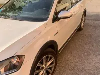 Usata VW Golf Alltrack 185 CV (136 kW) 2016 Bianco Station wagon