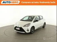 Usata Toyota Yaris Hybrid 73 CV (53 kW) 2018 Bianco Berlina