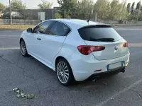 Usata Alfa Romeo Giulietta Quadrifoglio Verde 150 CV (110 kW) 2014 Bianco Utilitaria