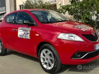 Begagnad Lancia Ypsilon 84 HK (61 kW) 2016 Röd Halvkombi
