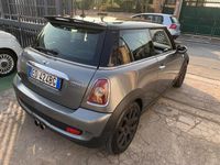 Usata Mini Cooper S 183 CV (134 kW) 2010 Argento Utilitaria