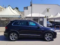 Usata VW Tiguan R-line 150 CV (110 kW) 2022 Nero SUV