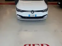 Usata VW Golf VIII Edition 131 CV (96 kW) 2020 Bianco Berlina
