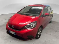 Usata Honda Jazz Elegance 109 CV (80 kW) 2022 Rosso Utilitaria