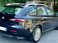 Usata Alfa Romeo 159 150 CV (110 kW) 2007 Nero Station wagon