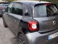 Usata Smart ForFour Electric Drive Passion 41 kW (56 CV) 2017 Argento Utilitaria