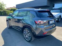 Usata Jeep Compass Summit 131 CV (96 kW) 2025 Graphite grey SUV