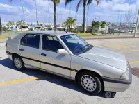 Usata Alfa Romeo 33 Quadrifoglio Verde 129 CV (94 kW) 1990 Berlina