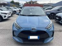 Usata Toyota Yaris Hybrid Trend 92 CV (67 kW) 2020 Blu/azzurro Berlina