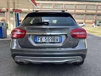 Usata Mercedes GLA200 136 CV (100 kW) 2017 Grigio SUV