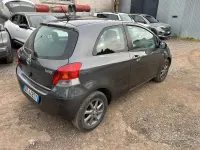 Usata Toyota Yaris 90 CV (66 kW) 2009 Grigio Utilitaria